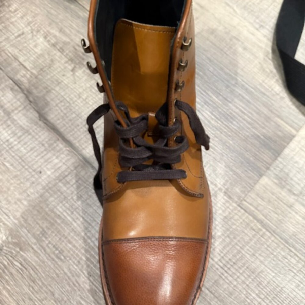 11 3E Allen Edmonds Landon Cap Toe Boot